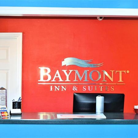 Baymont By Wyndham Forest City Eksteriør bilde
